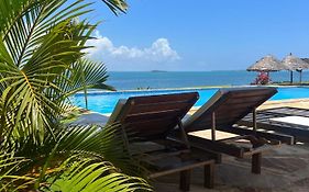 Calamari Beach Resort