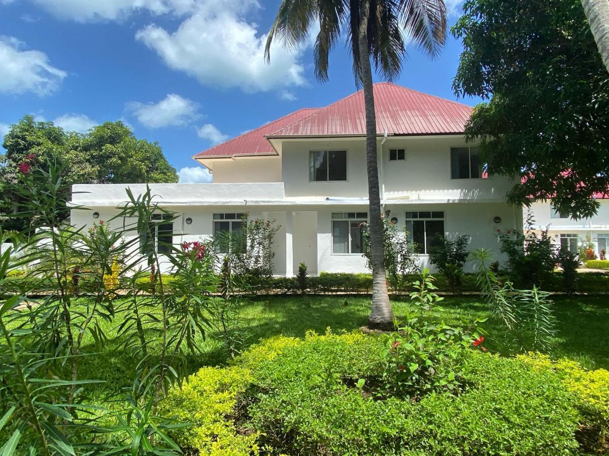 Calamari Beach Resort Zanzibar Exterior photo