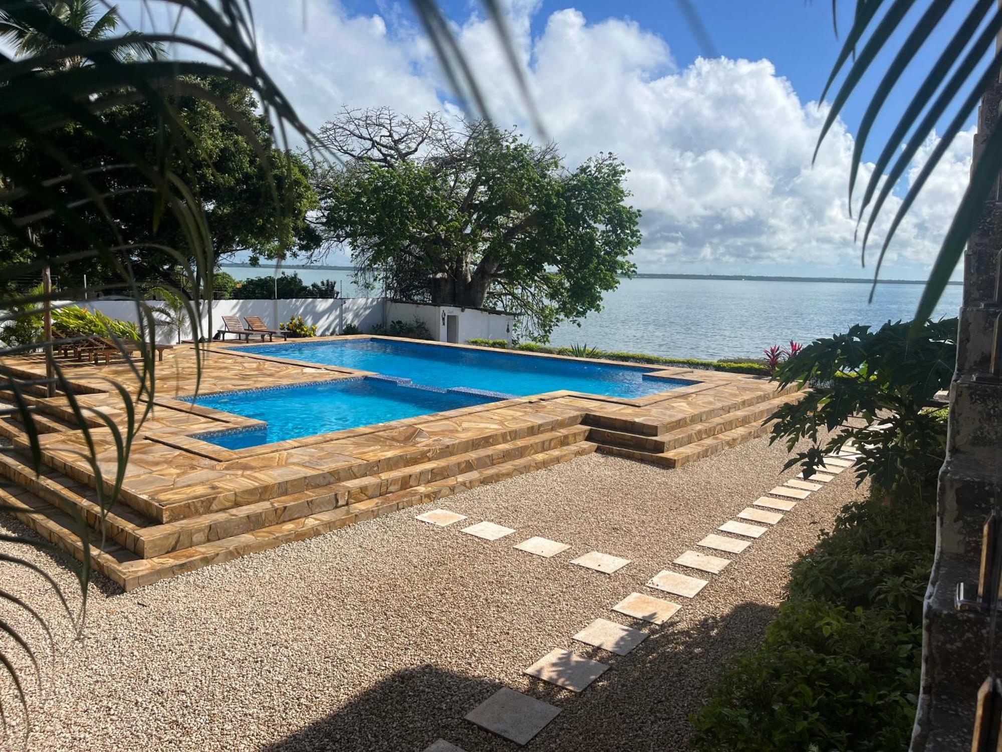 Calamari Beach Resort Zanzibar Exterior photo
