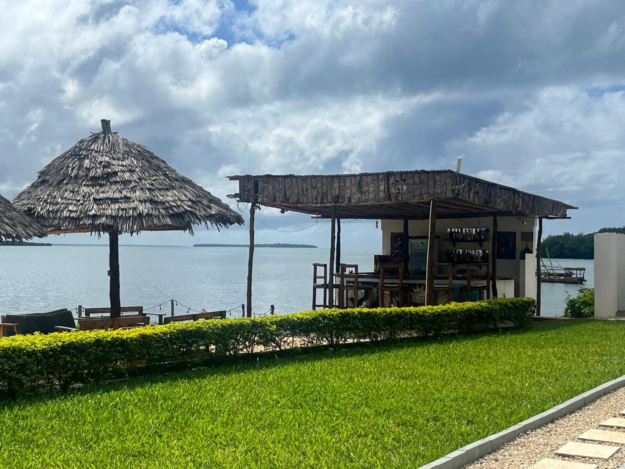 Calamari Beach Resort Zanzibar Exterior photo